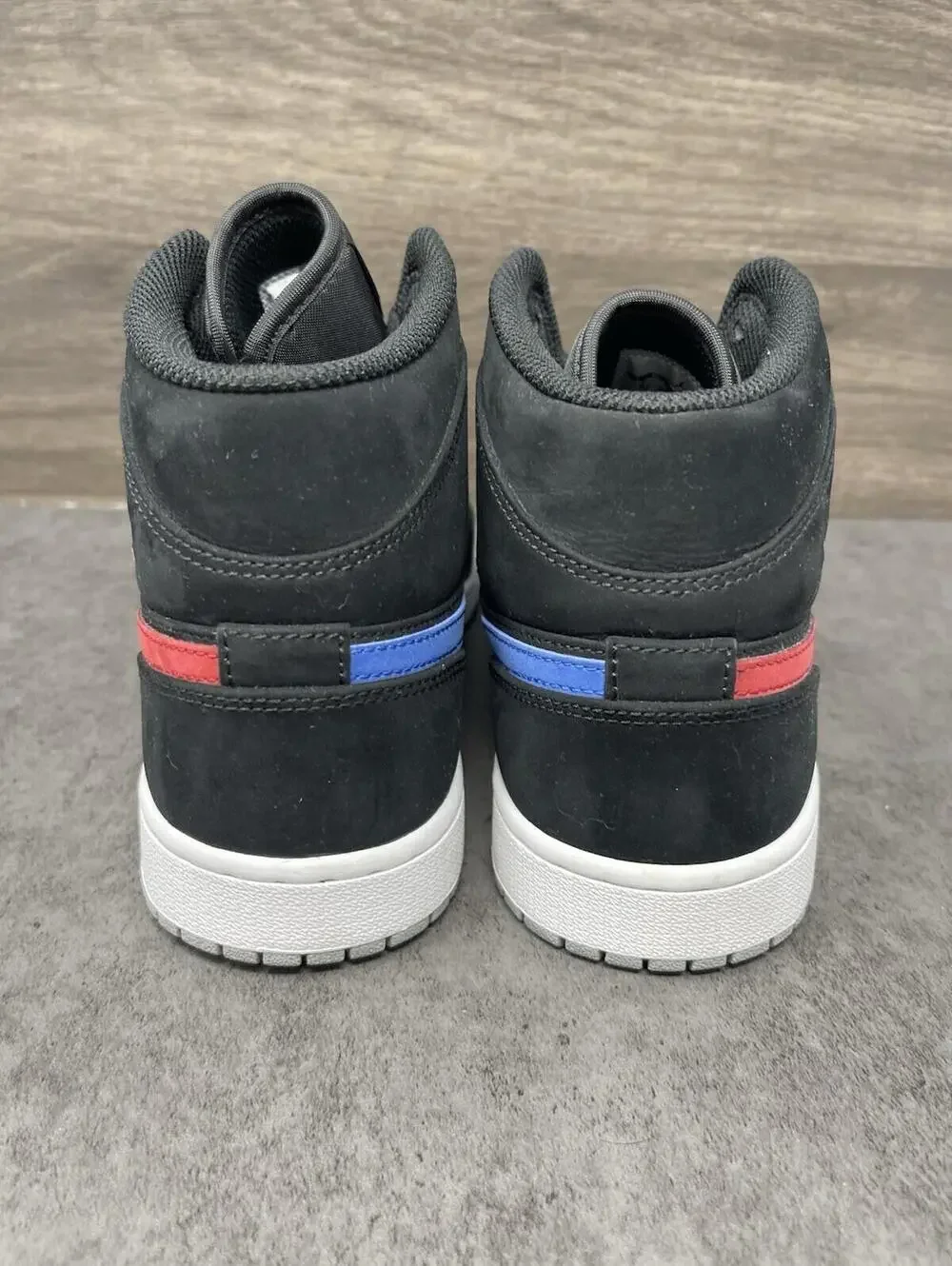 Air Jordan 1 Mid Multi Color Swoosh Black Shoes Mens Size 9 Red Blue Lot 554724
